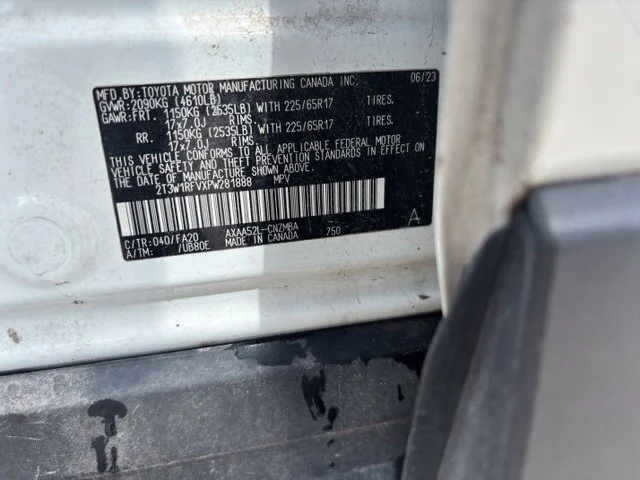Used 2023 White Toyota XLE image 14