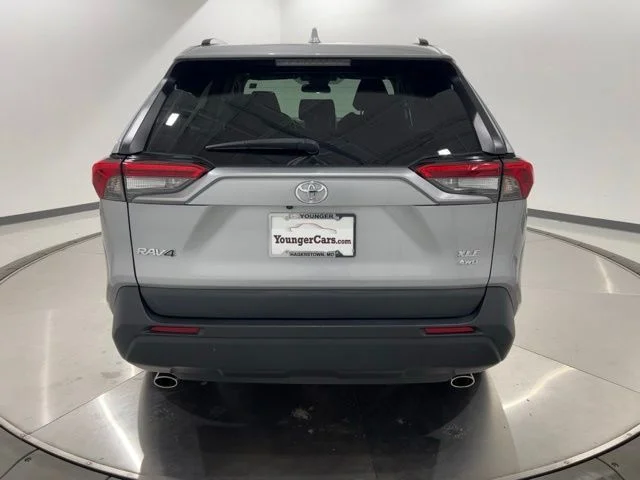 Used 2023 Silver Toyota XLE image 4