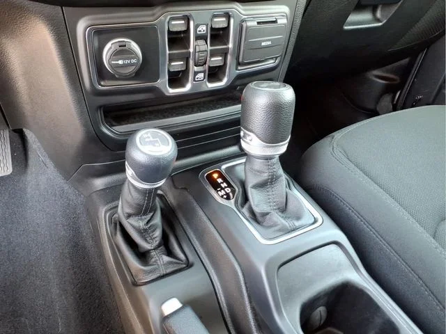 Used 2022 Gray Jeep Unlimited Sport S image 26