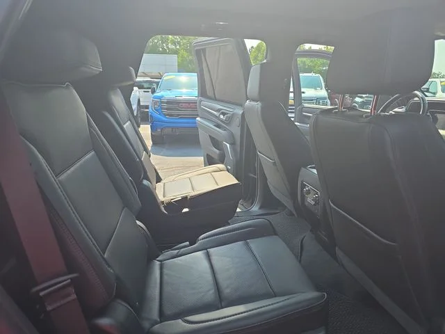 Used 2021 Black GMC Denali image 12