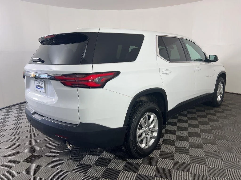 Used 2023 Summit White Chevrolet LS image 19