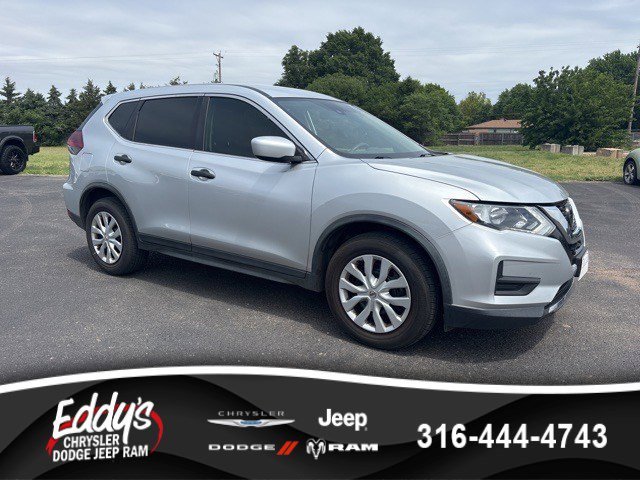 2020 Nissan Rogue S FWD's photo