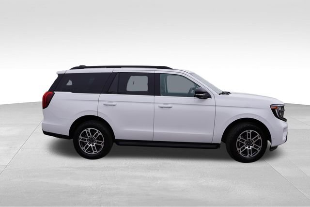 Used 2025 White Ford Active image 3