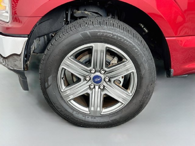 Used 2019 Red Ford XLT image 25