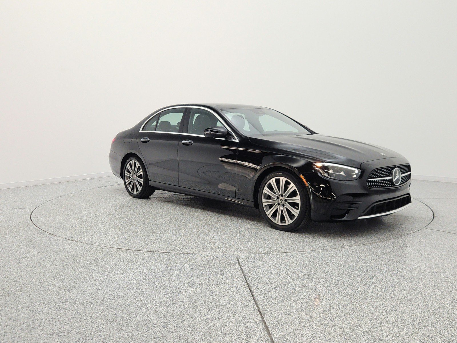 Certified Used 2022 Black Mercedes-Benz E 350 RWD Sedan image 3