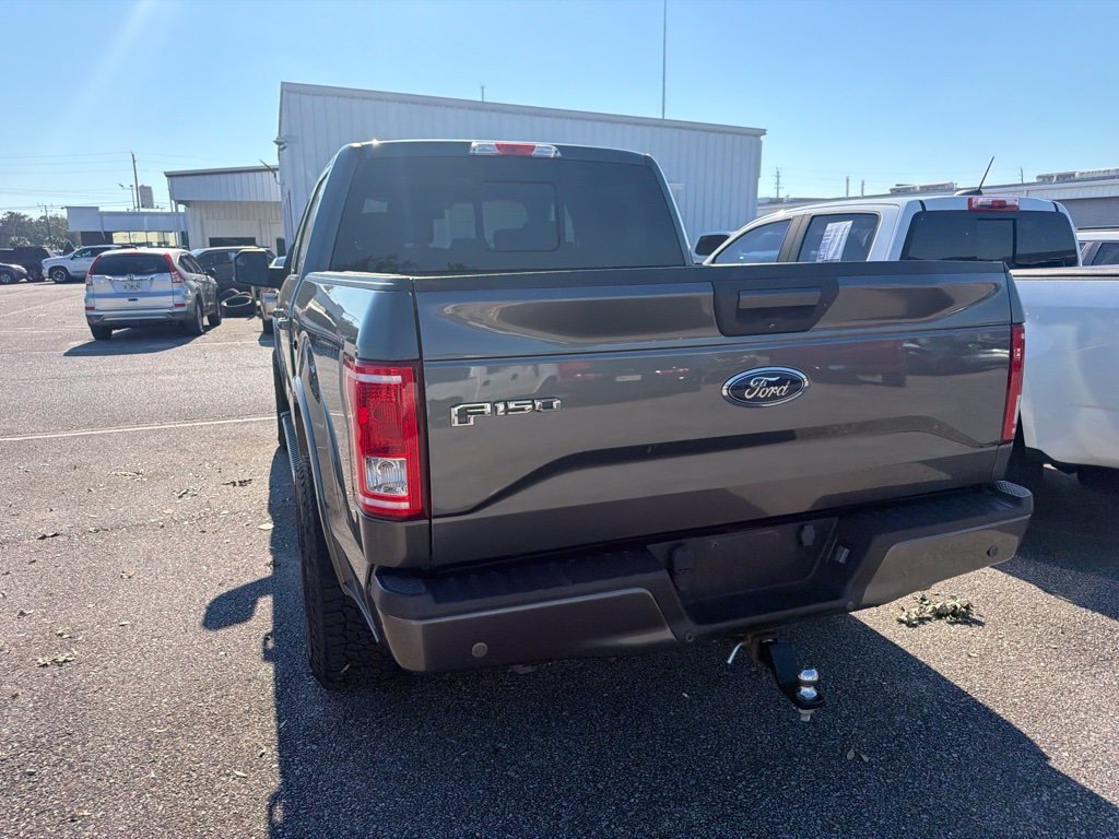 Used 2016 Gray Ford XLT image 18