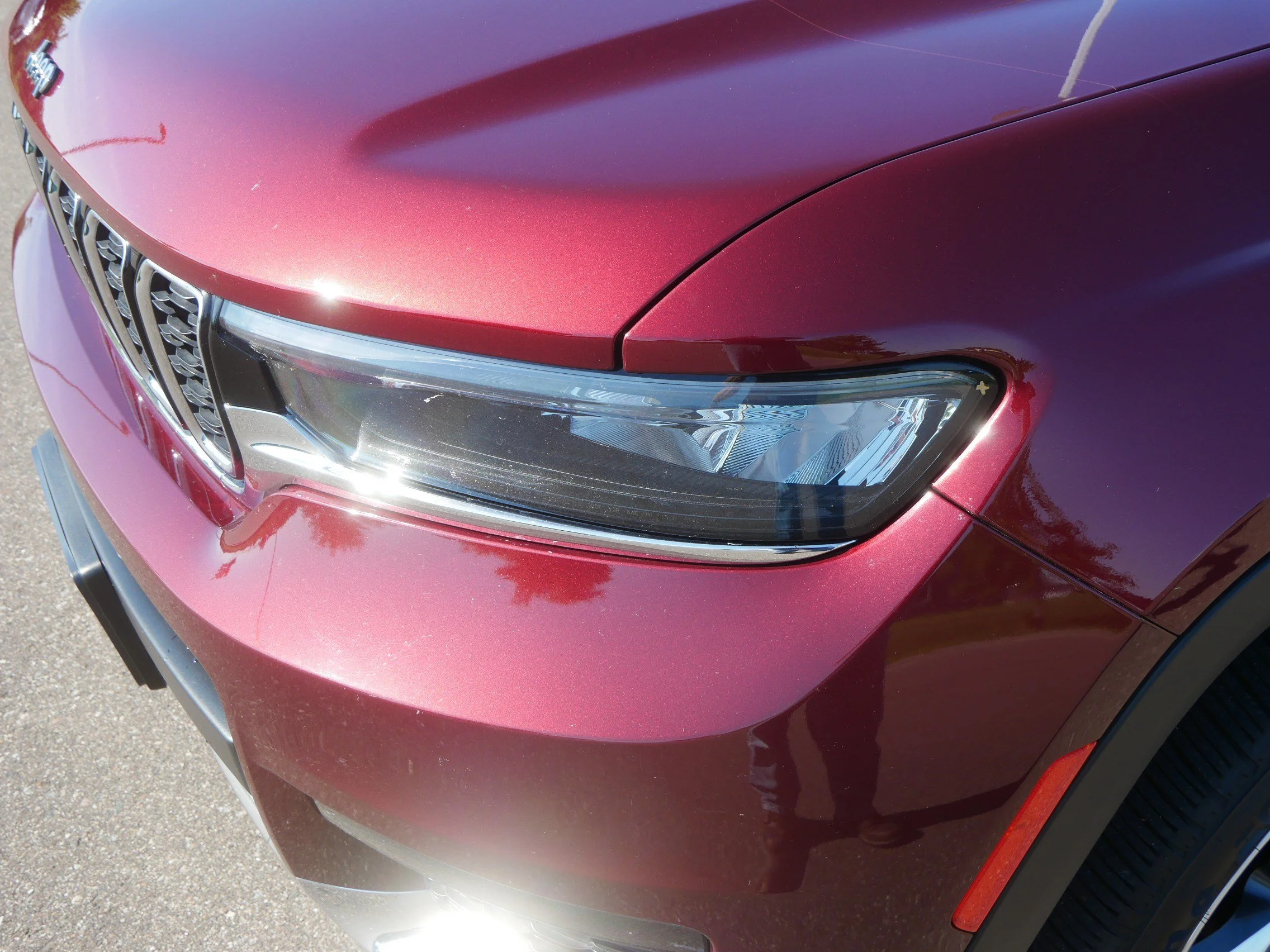 Certified Used 2021 Velvet Red Pearlcoat Jeep Limited image 15