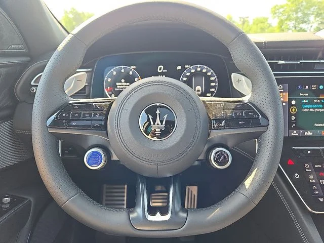 2026 Maserati Grecale Modena V6 - Photo 15