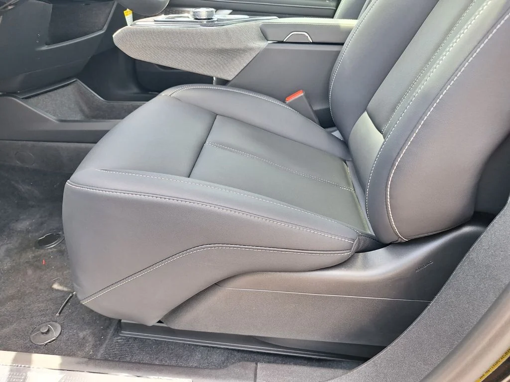 2026 Cadillac OPTIQ Luxury - Photo 23