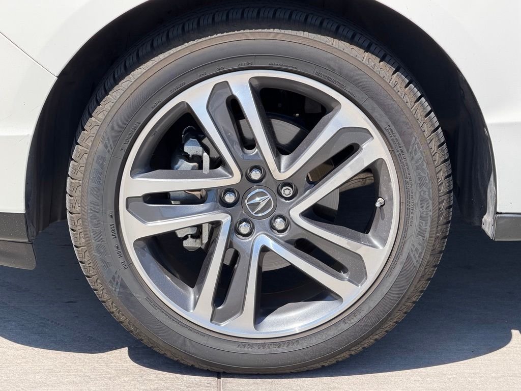 Used 2017 White Acura 3.5L image 5