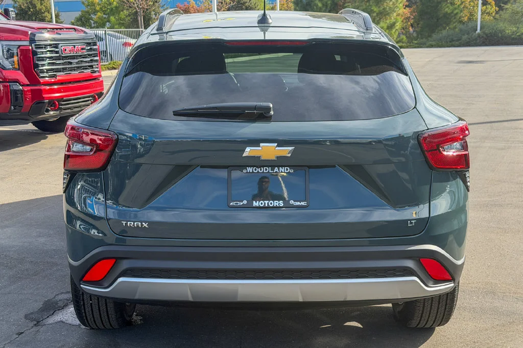 2026 Chevrolet Trax LT - Photo 6