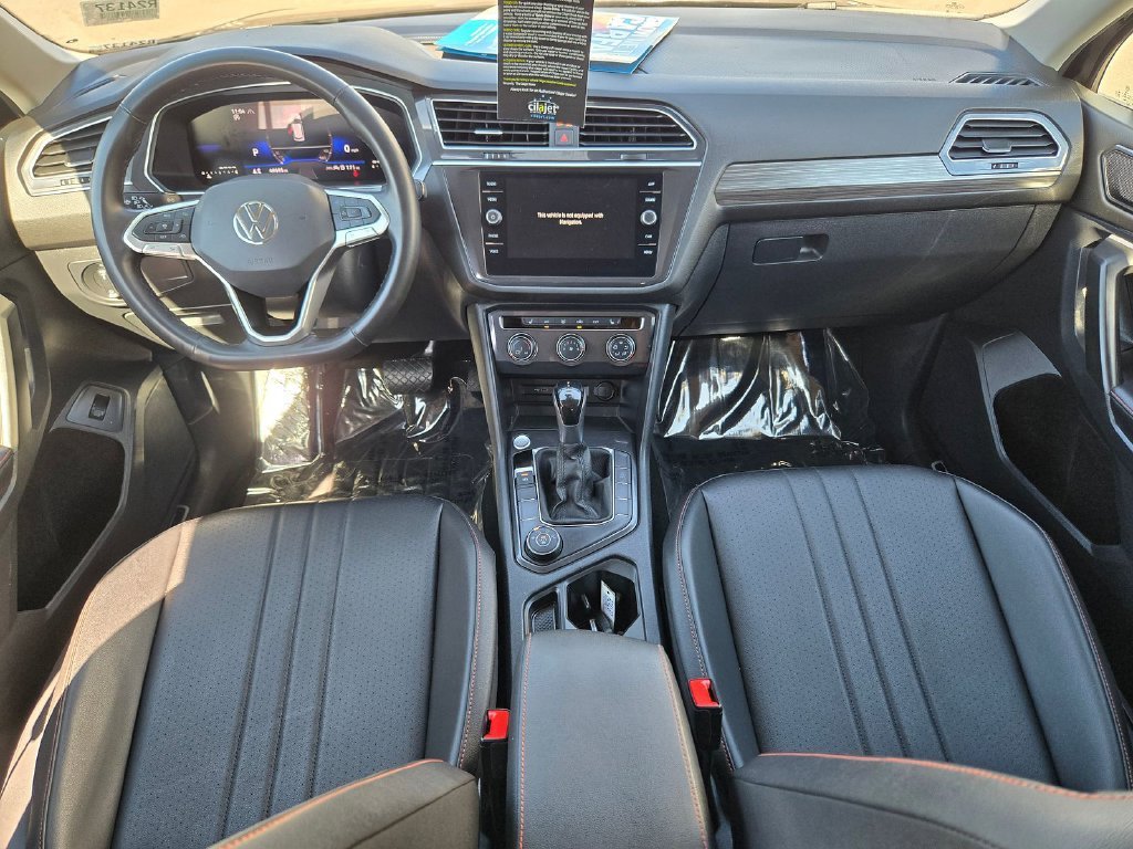 Used 2024  Volkswagen 2.0T Wolfsburg Edition image 9