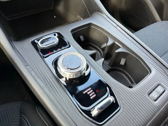 New 2026 White Jeep Laredo image 17