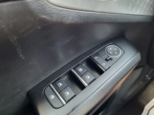 Certified Used 2024 Red Kia LX image 21