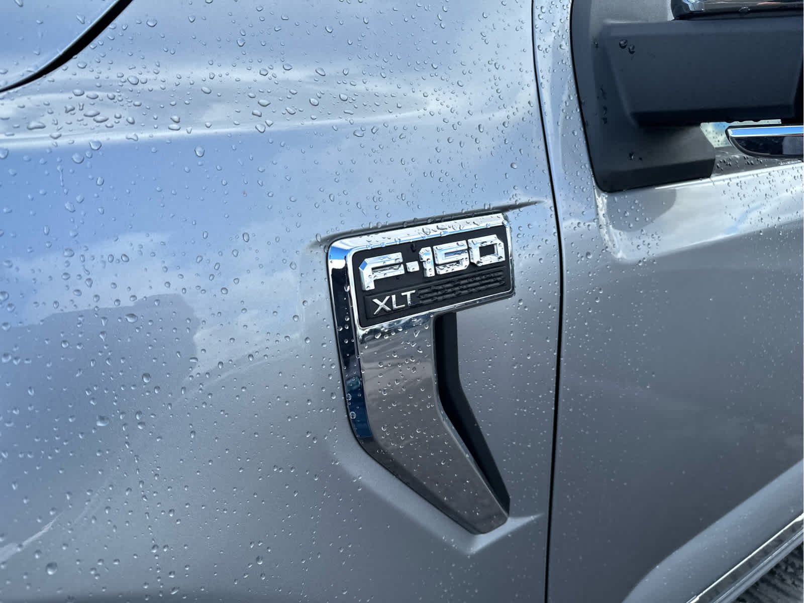 2025 Ford F-150 XLT - Photo 31