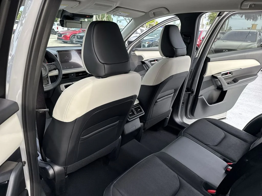 New 2026 Gray Metallic Mazda 2.5 S Select AWD image 34