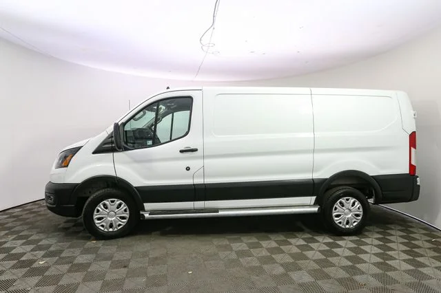 Used 2025 White Ford Base image 6
