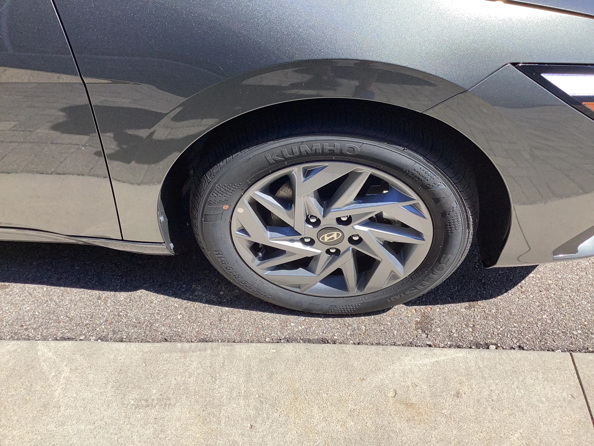 New 2026 Amazon Gray Pearl Hyundai Blue image 7