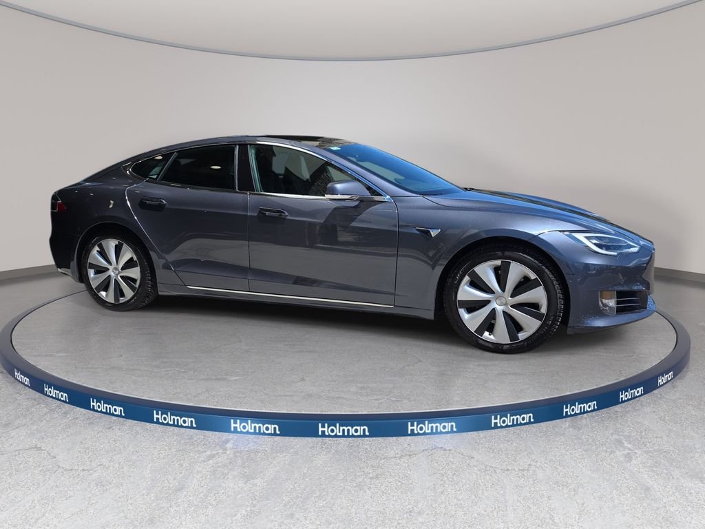 Used 2021  Tesla Long Range image 5