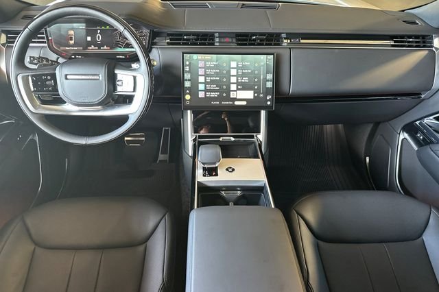 New 2026 Fuji White Land Rover SE image 12