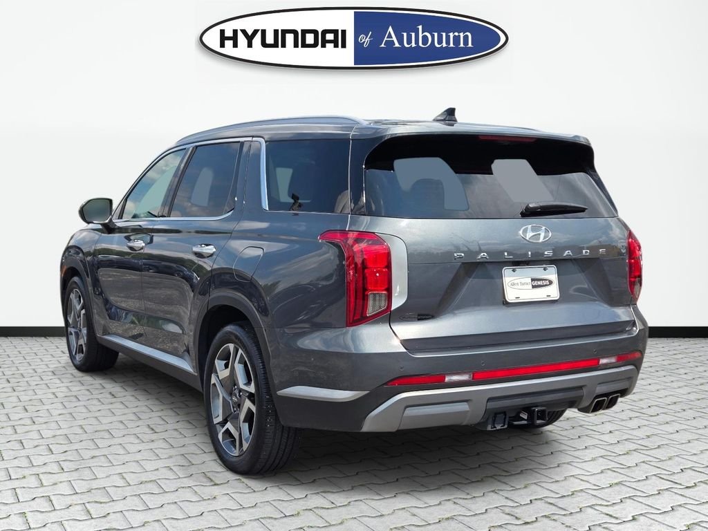 Certified Used 2025 Gray Hyundai SEL Premium image 9