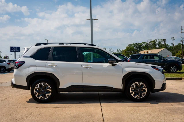 New 2026 Crystal White Pearl Subaru Premium image 19