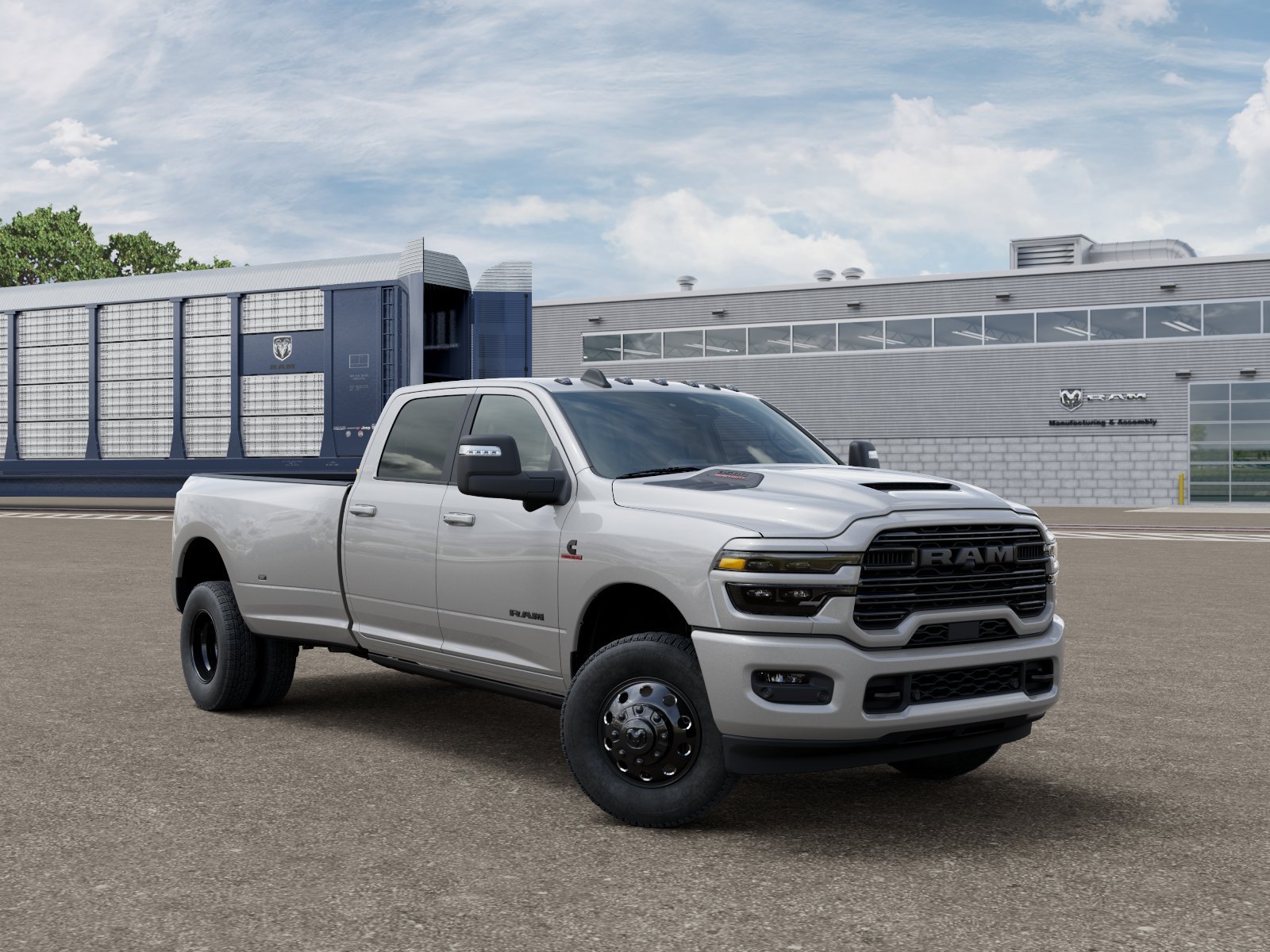 New 2026 Silver-Zynith Exterior Paint RAM Laramie image 24