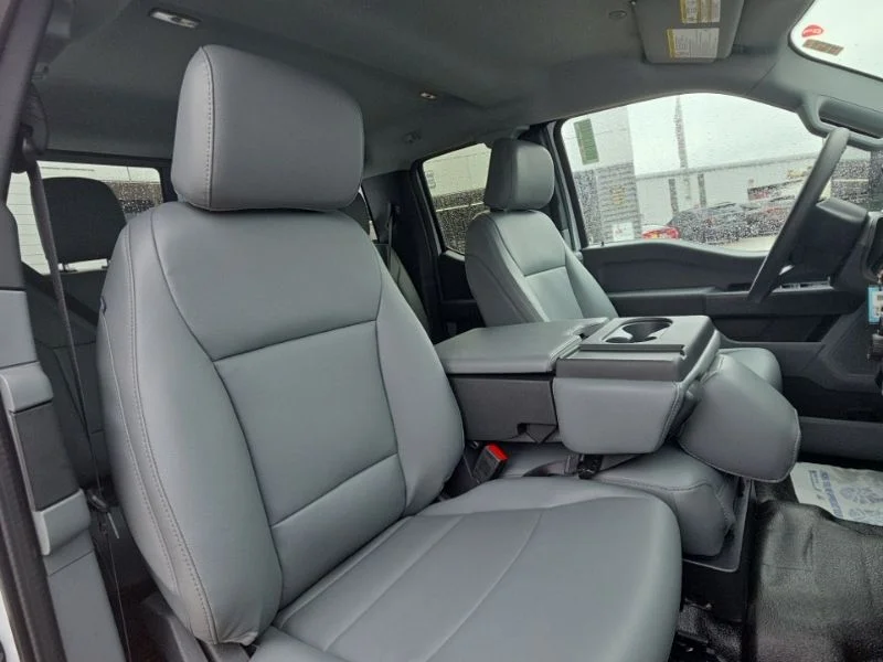 New 2026 Oxford White Ford F-350® XL image 17