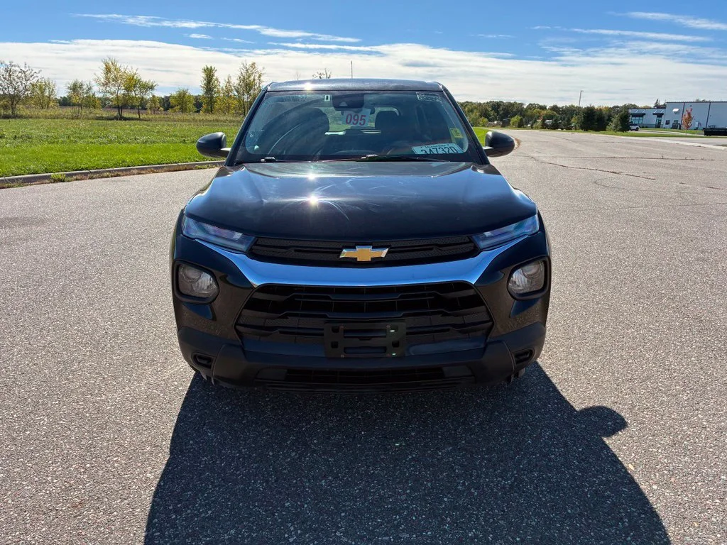 Used 2021 Black Chevrolet LS image 3