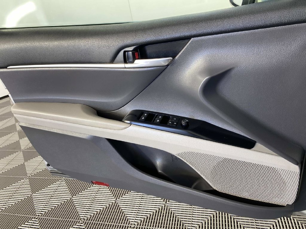 Used 2020 Silver Toyota LE image 24
