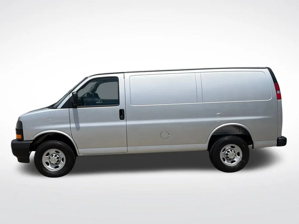 2026 Chevrolet Express Cargo Work Van - Photo 36