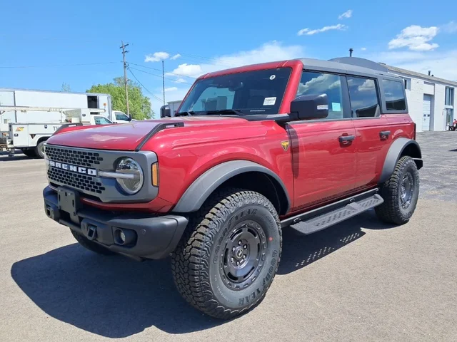 2025 Ford Bronco 4-Door