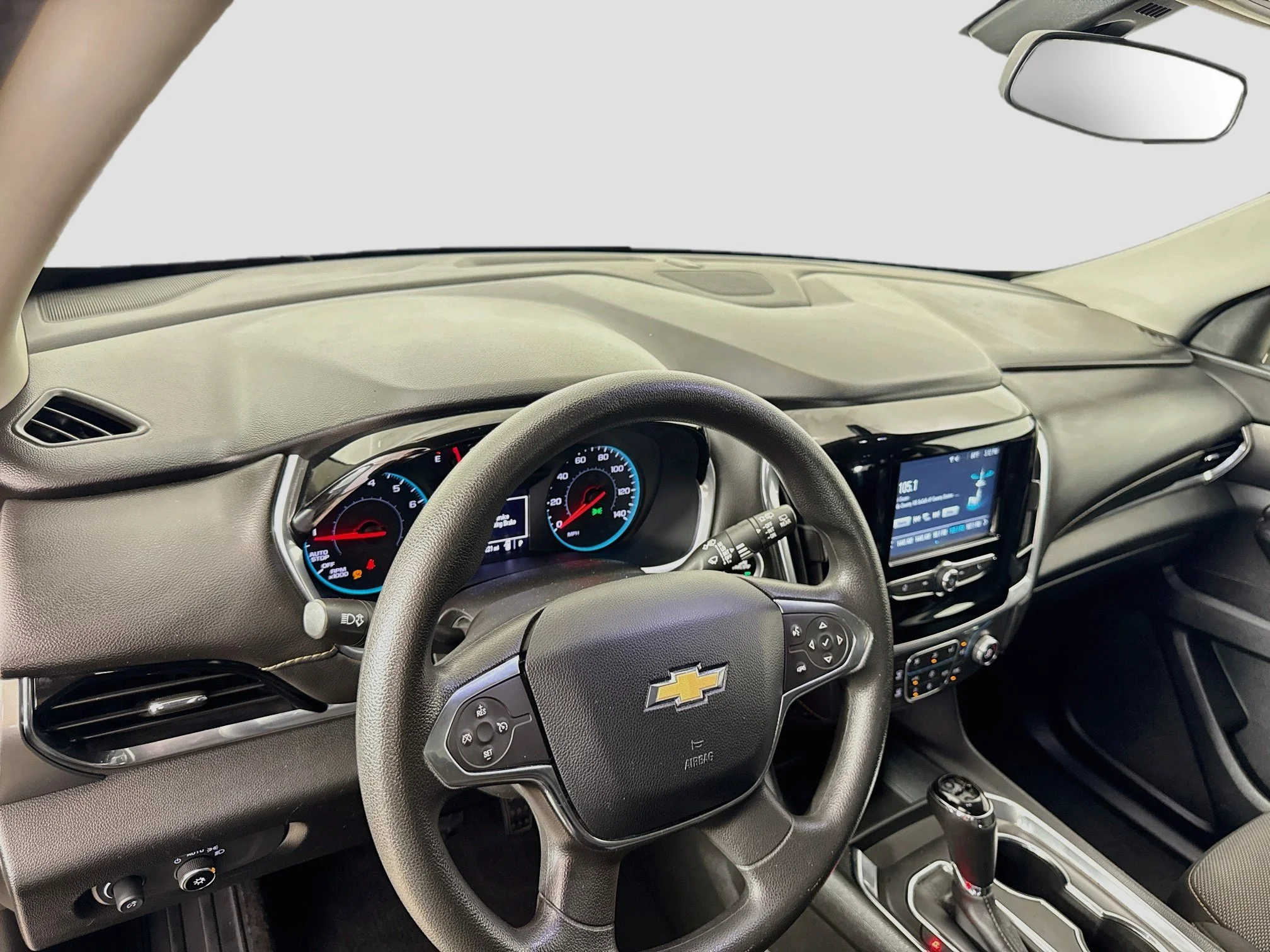 Used 2019 SILVER ICE METALLIC Chevrolet LS image 11