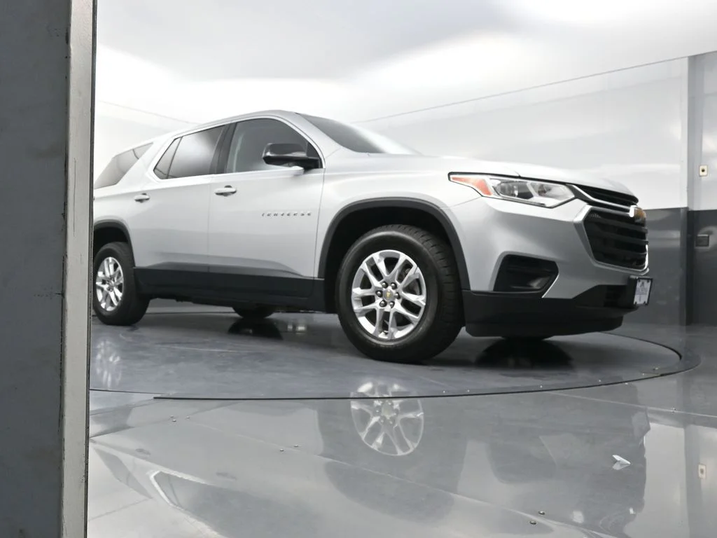 Used 2020 Silver Chevrolet LS image 21