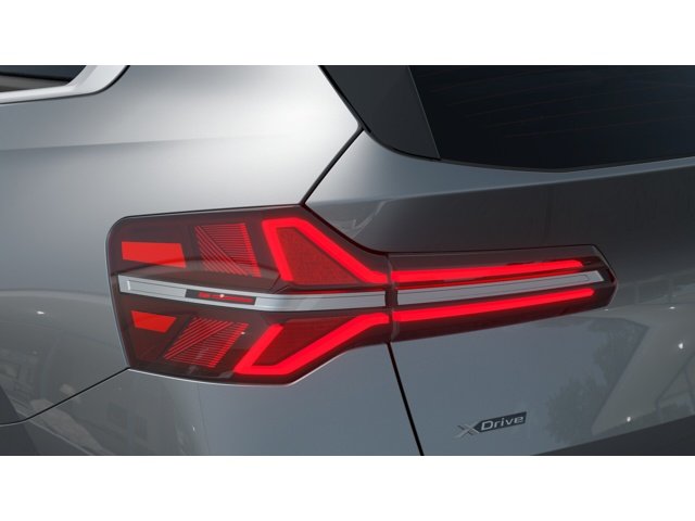 New 2026 Skyscraper Grey Metallic BMW 30 xDrive image 8