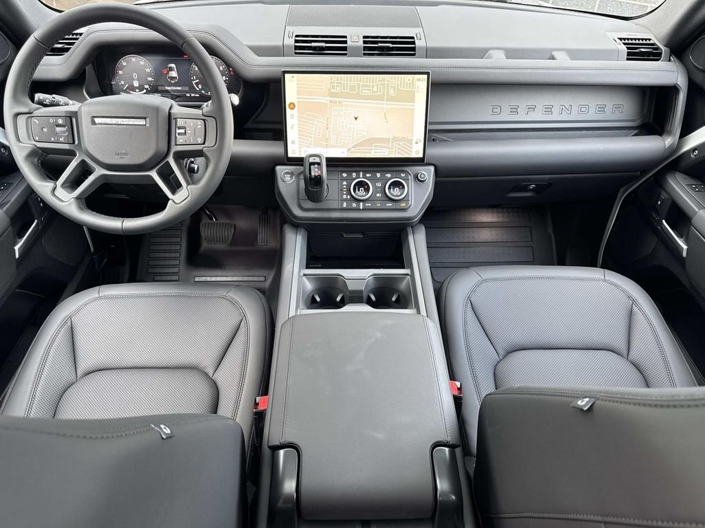New 2026 Fuji White Land Rover S image 17