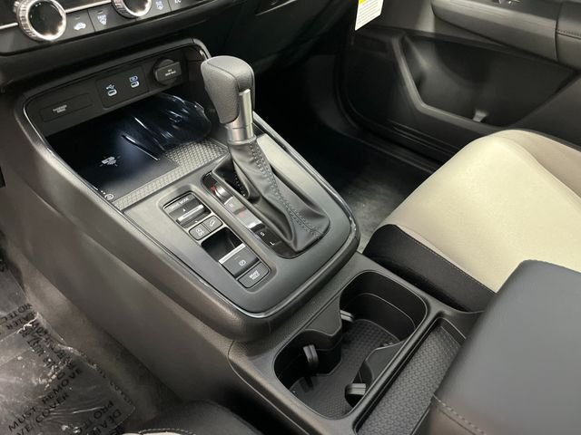New 2026 Platinum White Pearl Honda LX image 14
