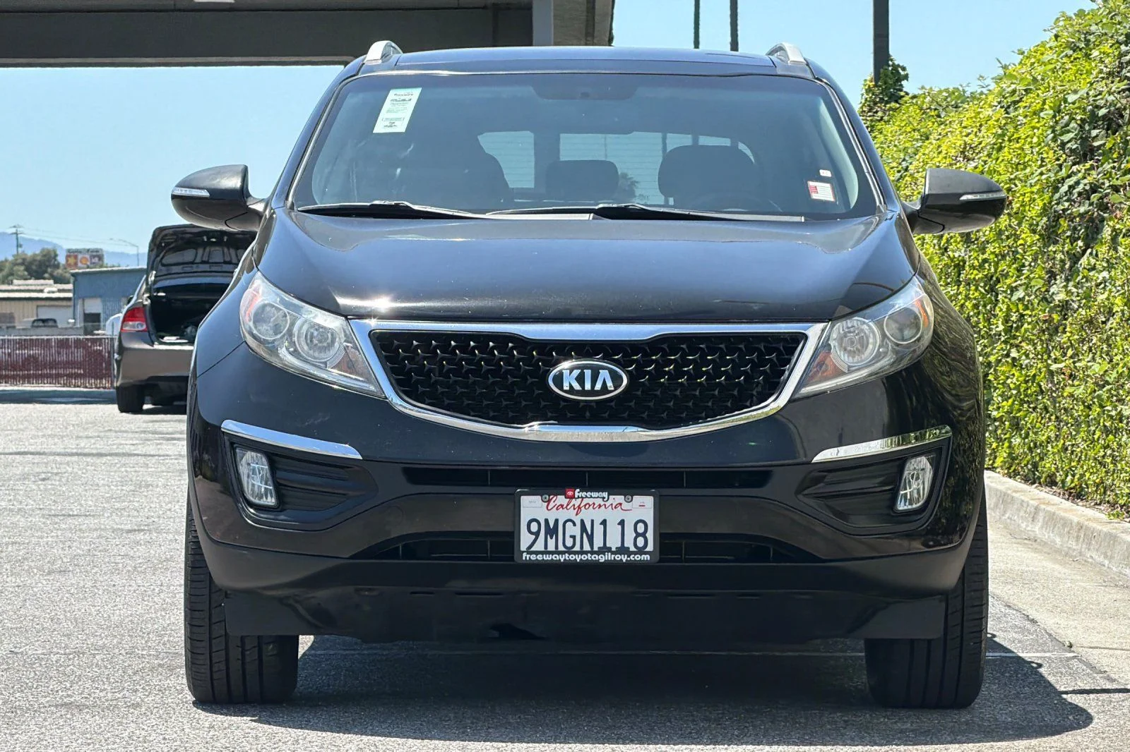 Used 2015 Black Kia EX image 10