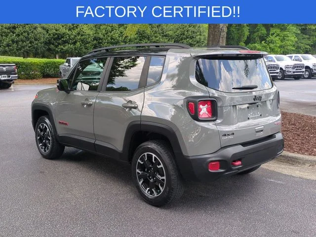 Used 2023 Gray Jeep Trailhawk image 3