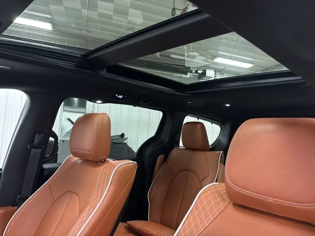 Used 2026 Black Chrysler Pinnacle image 35