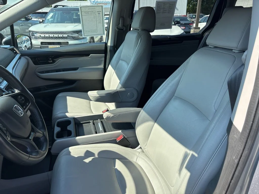 Used 2023 Gray Honda Touring image 14