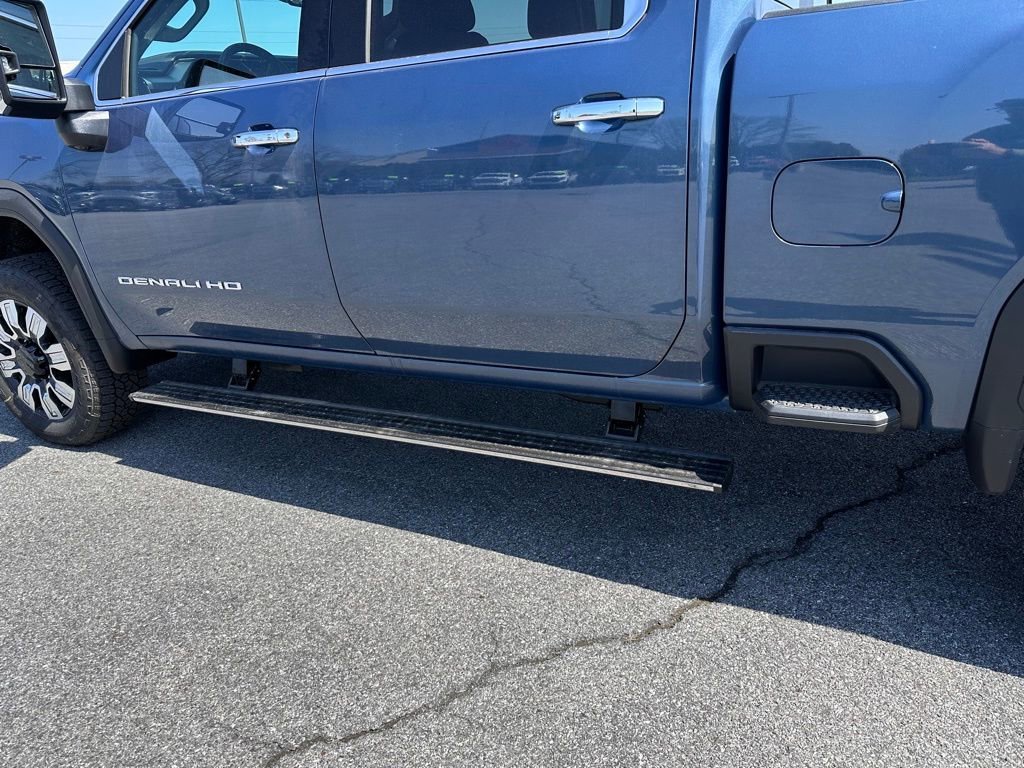 2026 GMC Sierra 2500HD Denali - Photo 36