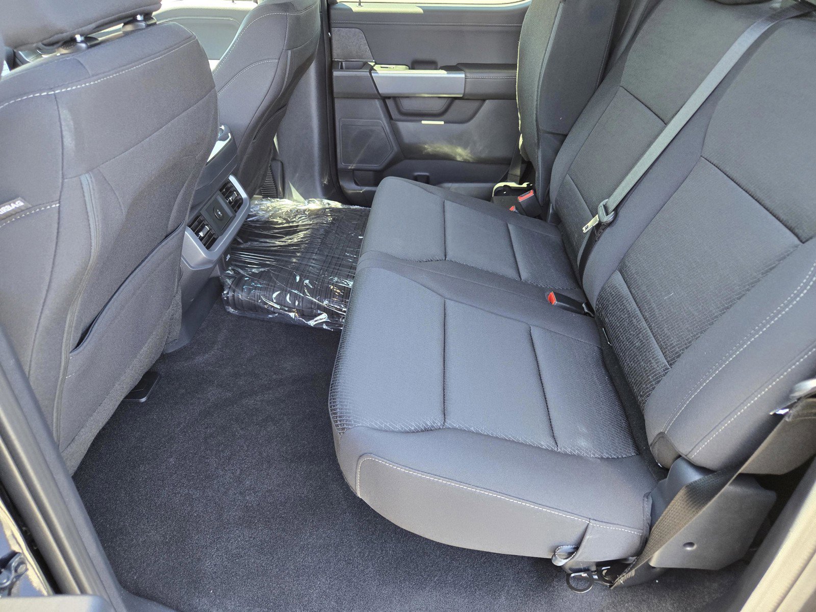 New 2026 Antimatter Blue Metallic Ford XLT image 7