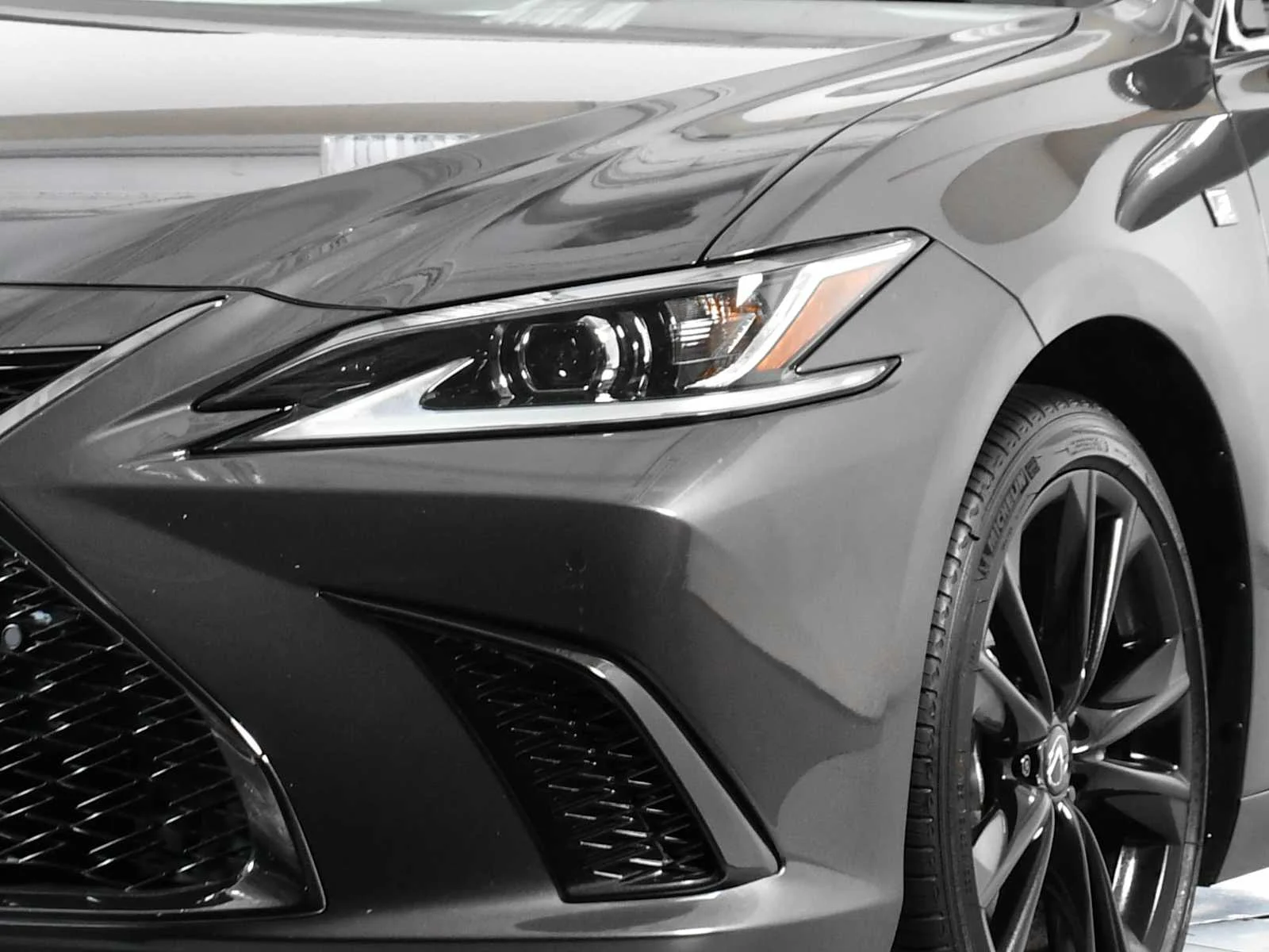 Certified Used 2024 CLOUDBURST GRAY Lexus F SPORT Handling image 11