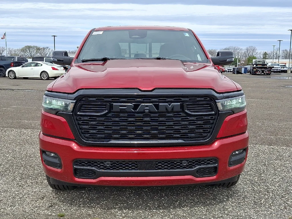 New 2026 Molten Red Pearl-Coat Exterior Paint RAM Big Horn image 2