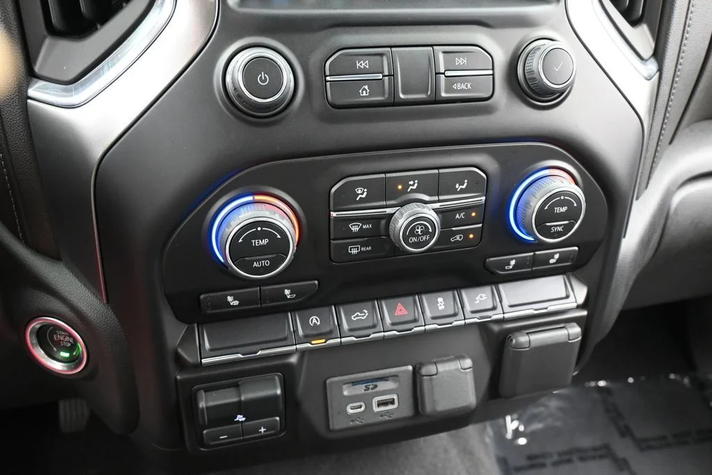 Used 2021 Black Chevrolet LT image 19