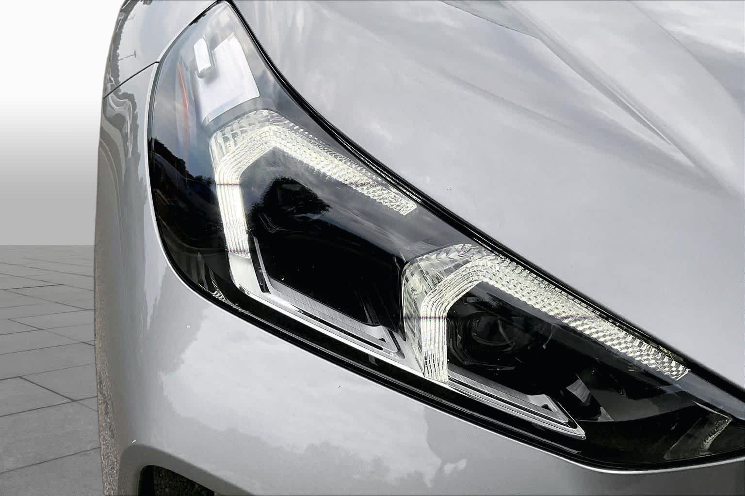 Certified Used 2025 Space Silver Metallic BMW xDrive28i image 29