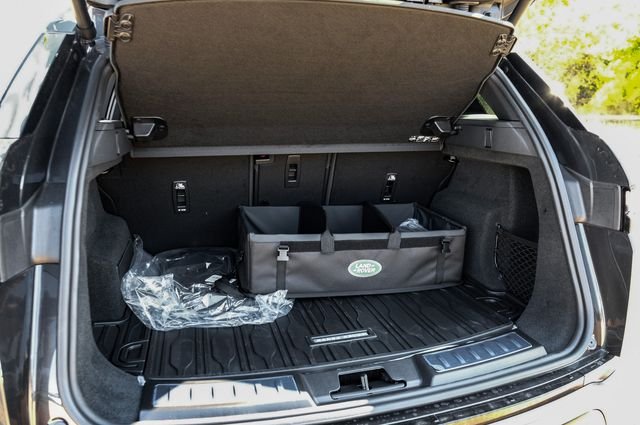 New 2026 Carpathian Grey Land Rover S image 63