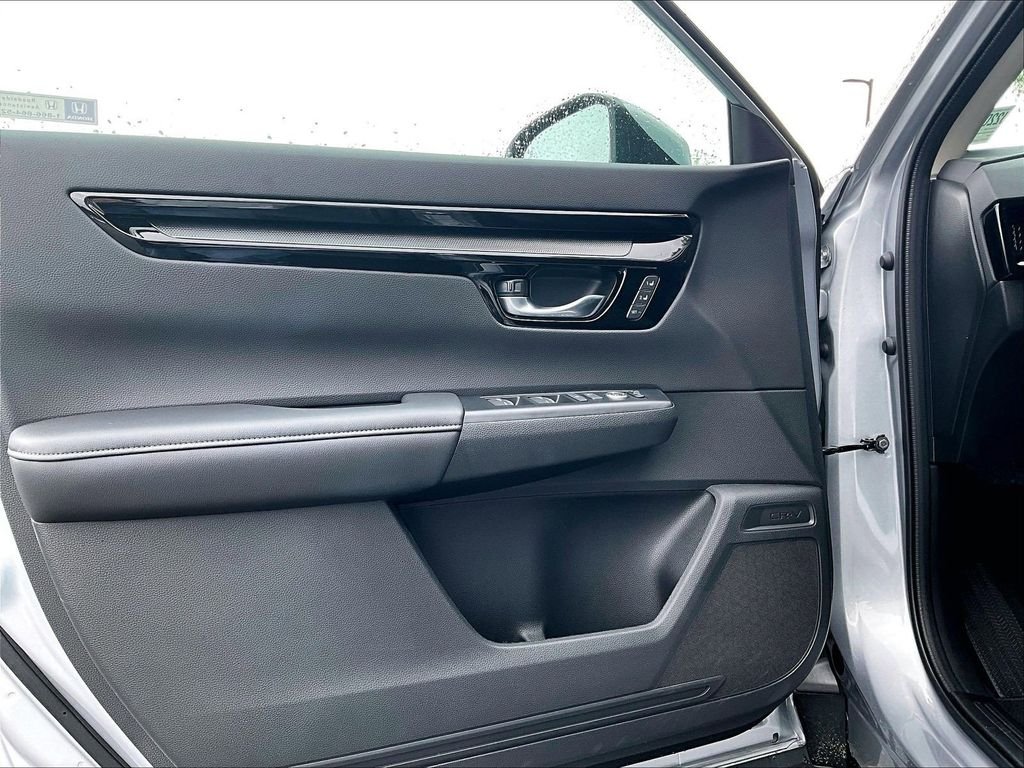 Used 2026 Silver Honda EX-L image 9