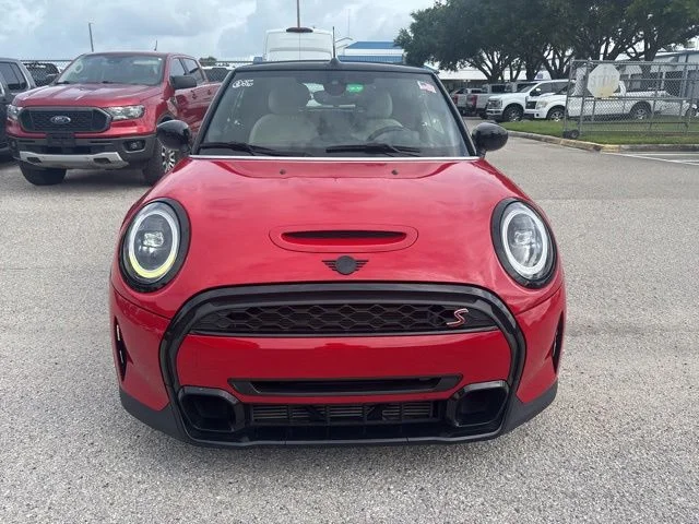 Used 2022 Red MINI Signature image 2